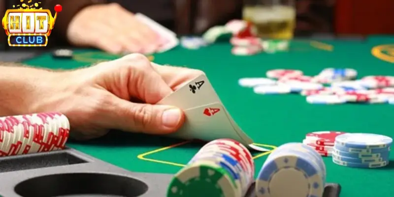 bài poker hitclub